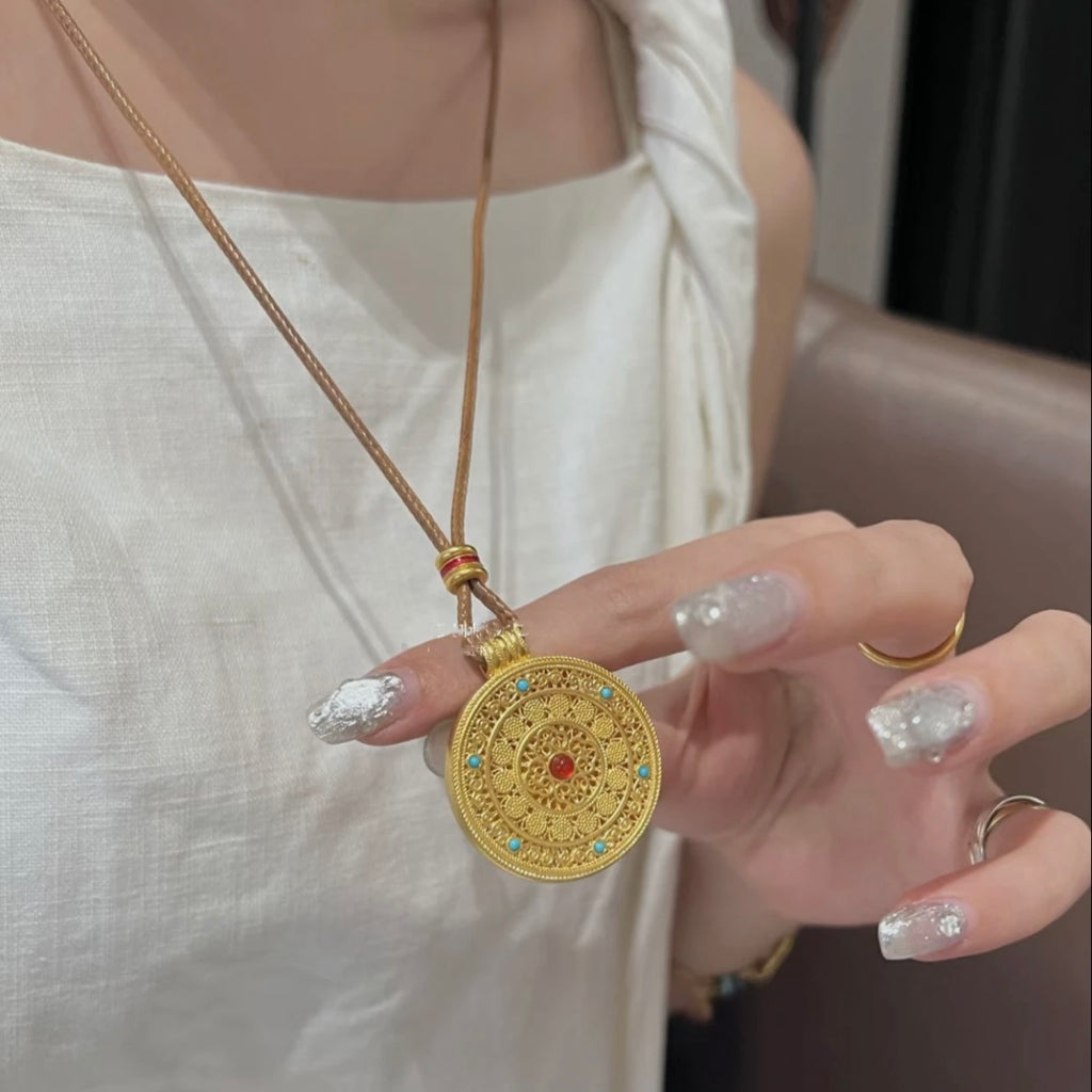 【Last Day Only at $19.99】-- Gold-plated diamond eight-treasure compass pendant, luck necklace, luck beads, gold-plated, no fading Rerhy