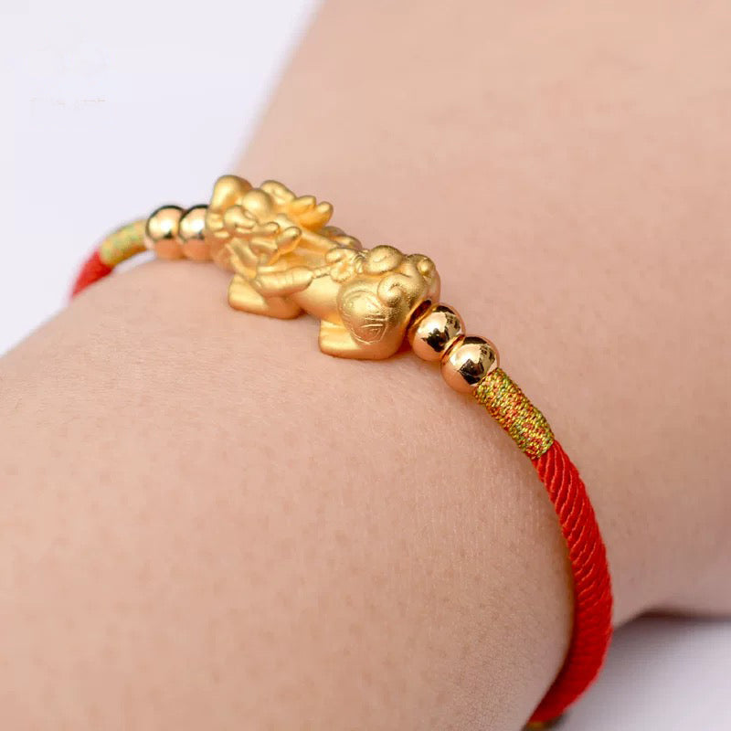 【Cosmic Knot Valentine's Day 50% Off】Handmade Fortune Pixiu Bracelet Red Rope Bracelet S999 (Adjustable)