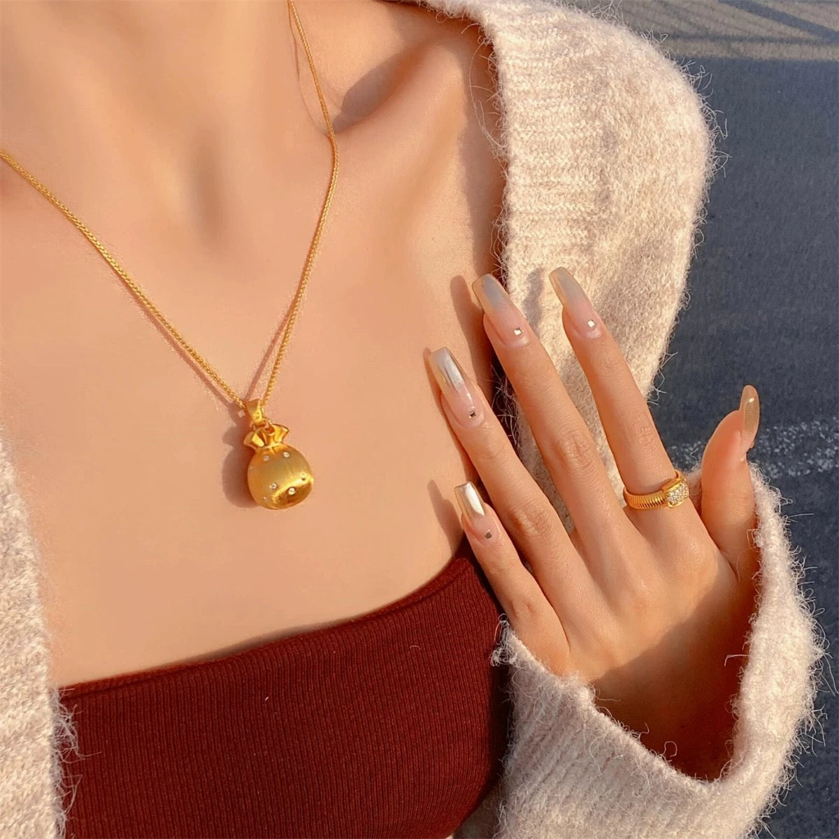【1 Day Left: Best Price of the YEAR】Gold Plated Cute Money Bag Necklace Perfect Holiday Gift Rerhy