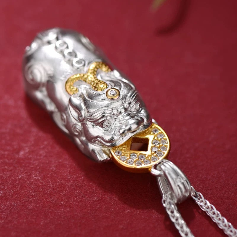 【Best for Abundance Improvement in 2025】Exquisite Feng Shui Pixiu Pendant with Chain, Luxury Gift