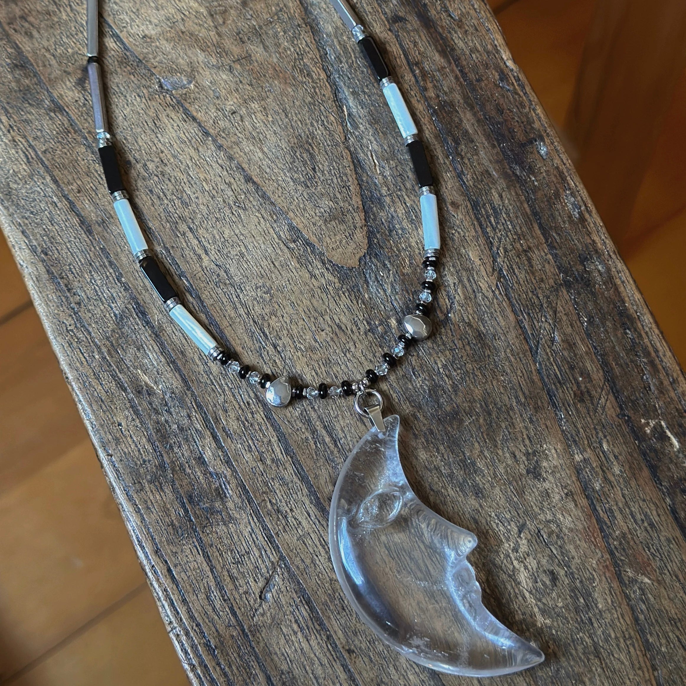"Moonlight Lover" handmade white crystal moon pendant agate mother-of-pearl necklace My Store