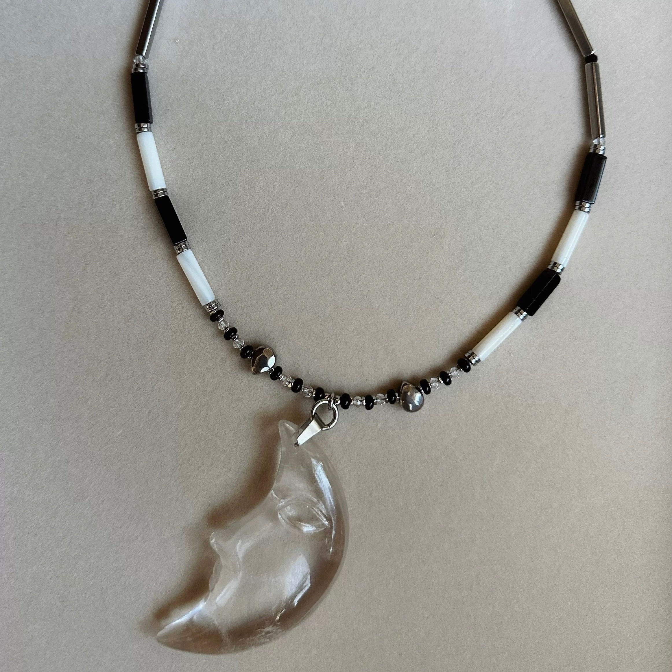 "Moonlight Lover" handmade white crystal moon pendant agate mother-of-pearl necklace My Store