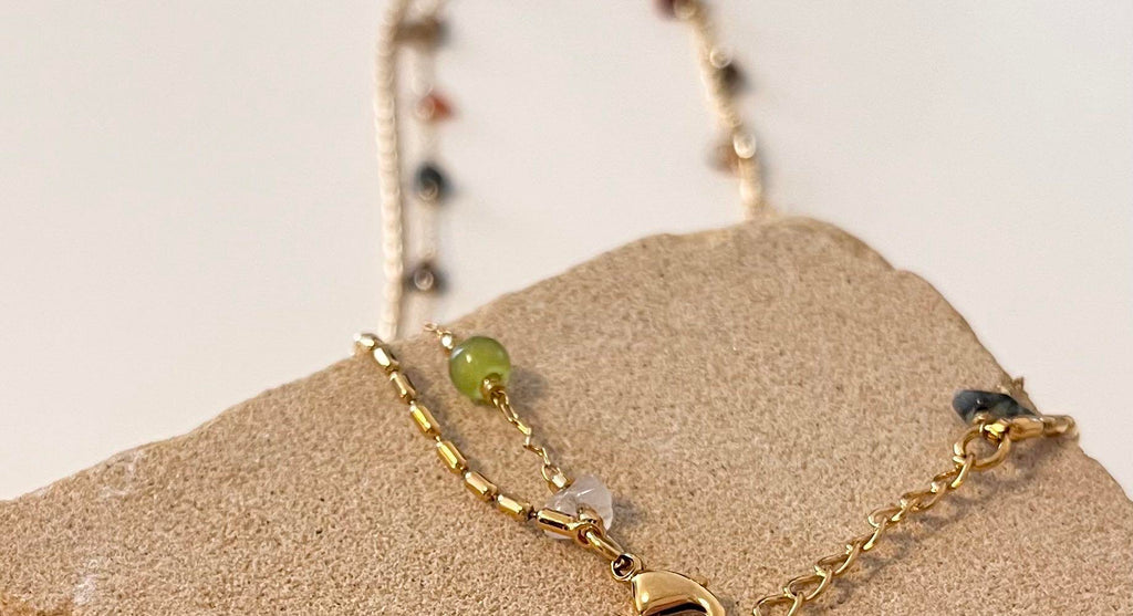 Alloy Necklace - Vintage Double Layer Necklace with Colorful Irregular Stones Rerhy