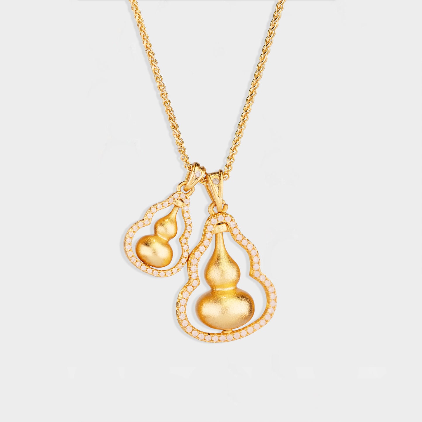 【Best For Abundance Improvement in 2025】Exquisite Feng Shui Double Gourd Pendant, New Style Golden Choker Chain, Luxury Gift